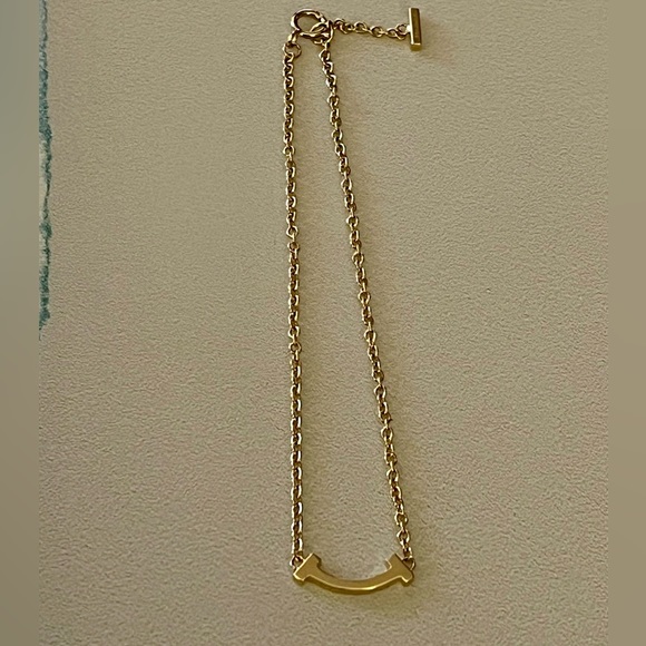 Authentic Tiffany & Co Gold Mini Smile Bracelet - Picture 2 of 7